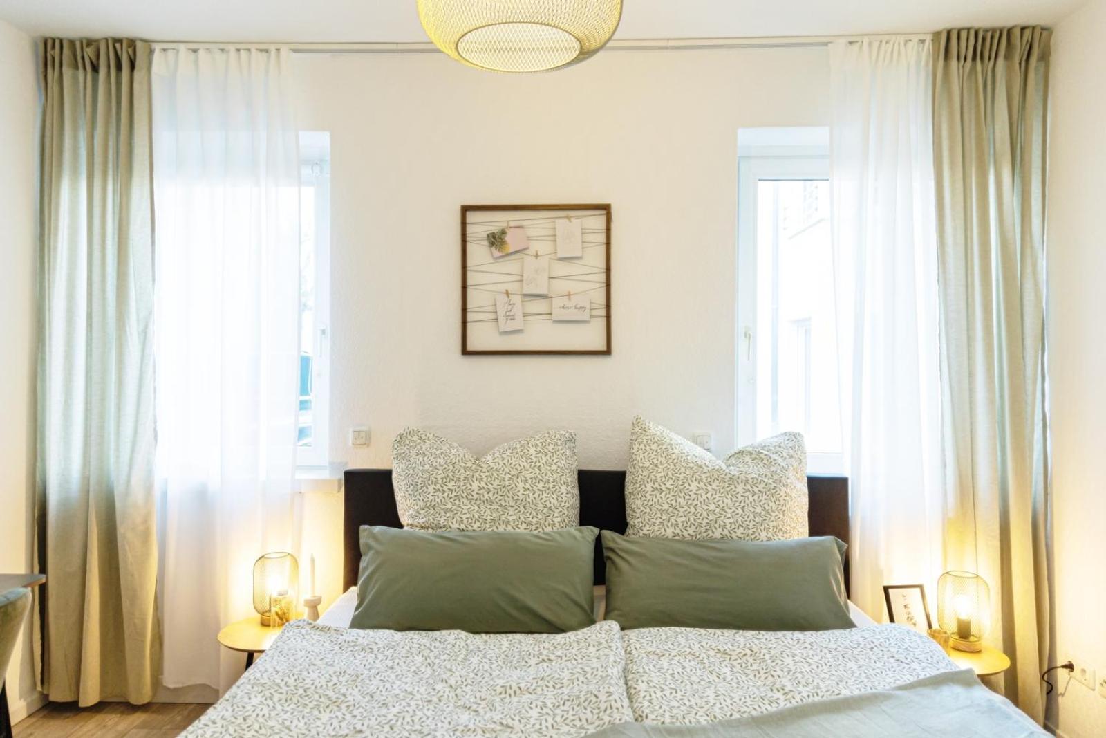 Blossfeld-Apartments Geraeumige Stadtoase Mitten Im Zentrum Mit 3 Schlafzimmern, Gratis Parkplatz, W-Lan, Netflix Jena Bagian luar foto